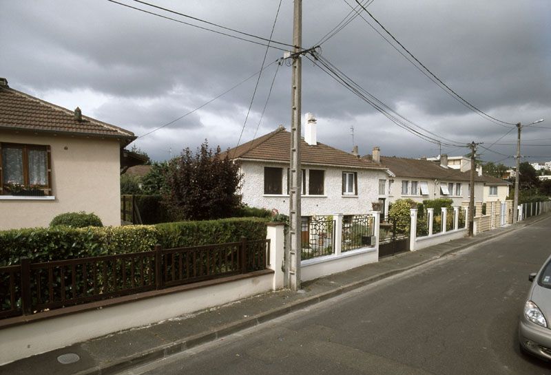 les immeubles, maisons et fermes du canton d'Andrésy