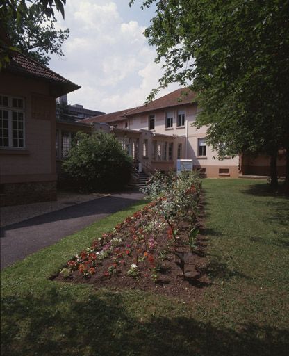 sanatorium de Champrosay, puis sanatorium Joffre, puis hôpital Joffre, actuellement hôpital Joffre-Dupuytren