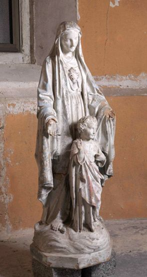 statue : Vierge à l'Enfant