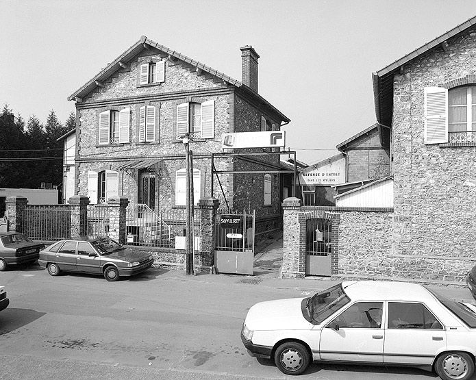 établissement administratif d'entreprise, atelier de réparation de la Société Générale de Touage et de Remorquage dit bureau des Guêpes