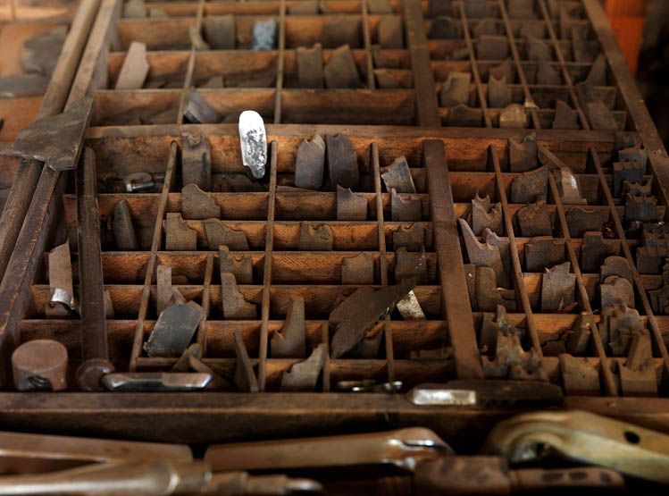 Fontainebleau - usine de menuiserie Barre, actuellement ébénisterie Atelier Saint-Louis