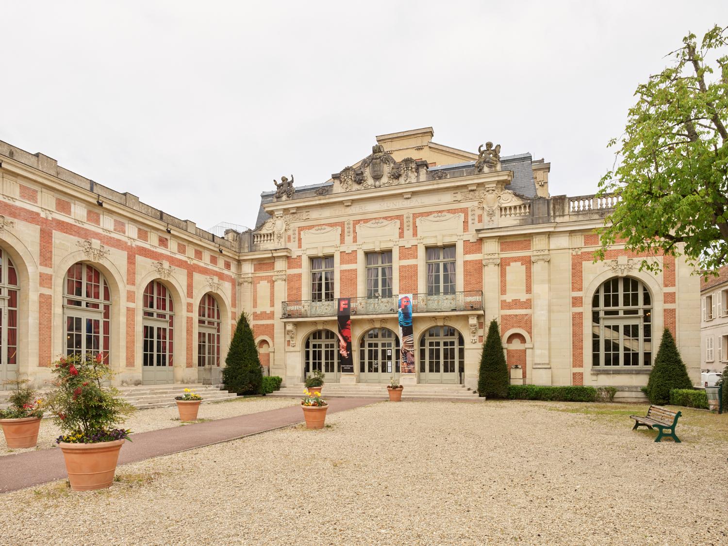 Théâtre municipal (Fontainebleau)