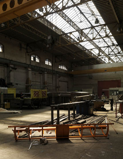 Usine de matériel électrique industriel Schneider et Cie, puis Le Matériel Electrique Scheider-Westinghouse (SW), puis Jeumont-Schneider (JS), actuellement ensemble industriel appelé "Espace Technologique et Industriel de Champagne-sur-Seine" (zone ETIC)