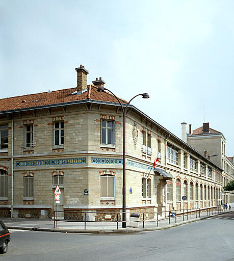 Ecole Primaire, Ecole Maternelle dite Groupe Scolaire Paul Bert