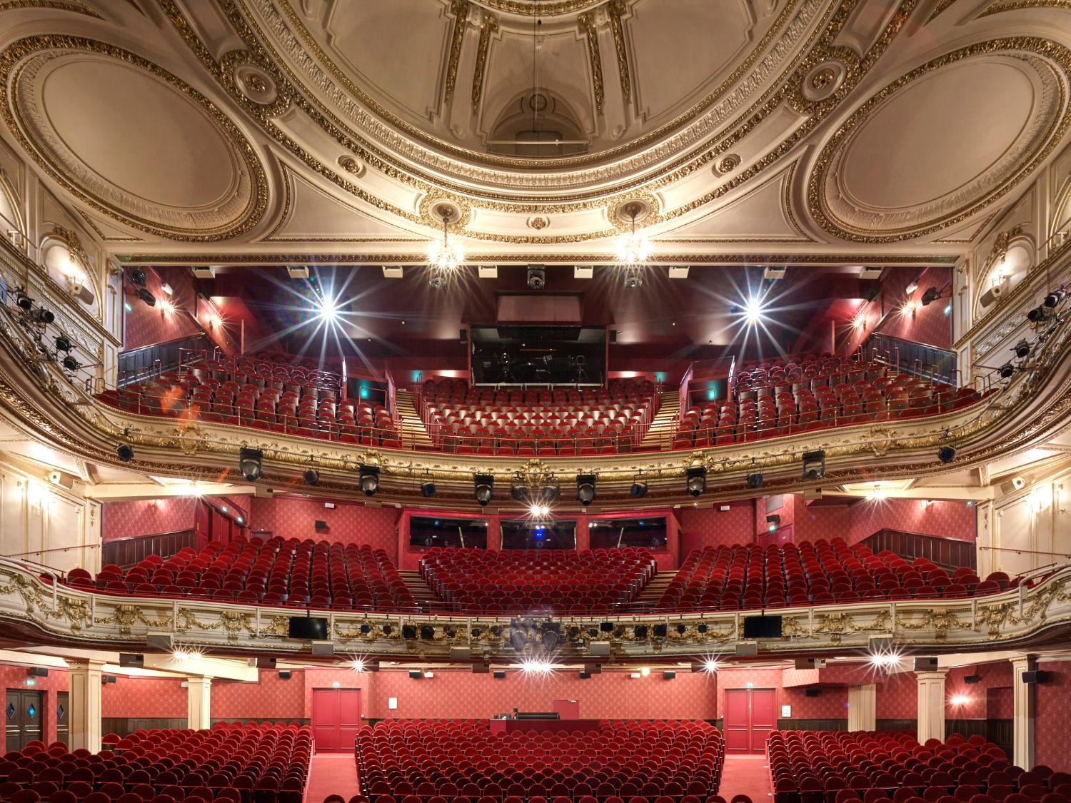 Mogador (Paris, 9e arrondissement), théâtre