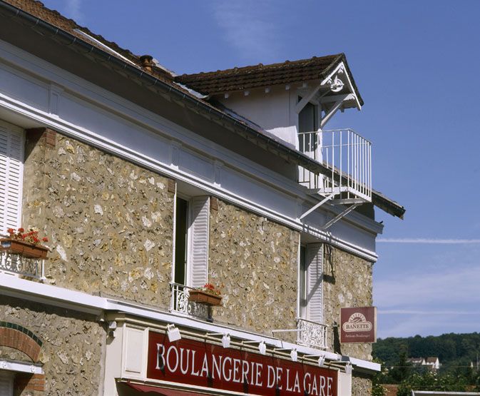 maison, boutique, 2 place de la Gare