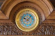 Horloge de la cheminée de la salle des mariages