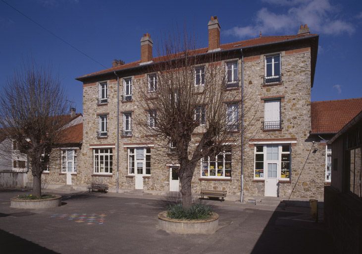 école primaire Les Rouvres