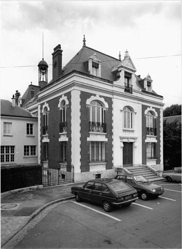 Mairie, école