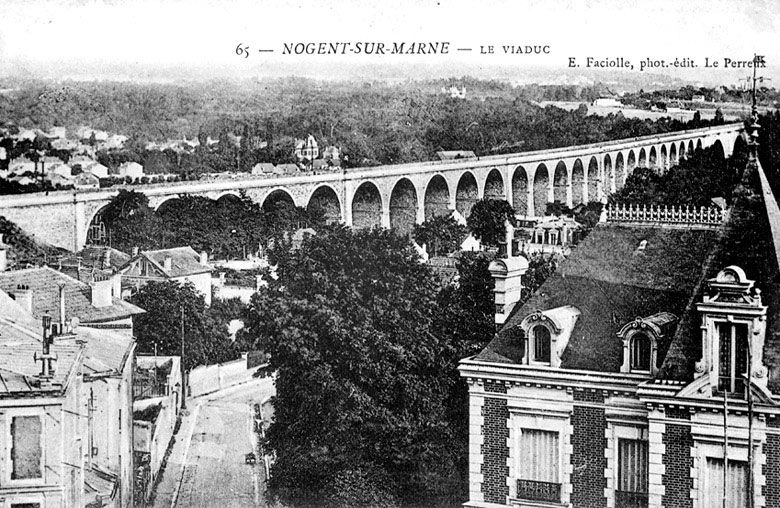 Pont (Viaduc de Chemin de Fer)