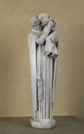 Statue représentant une Vierge à l'enfant.
