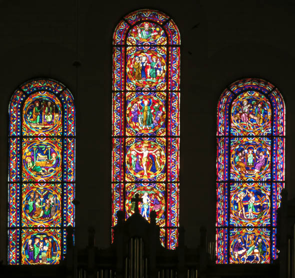 Ensemble de 20 verrières - Église Saint-François de Sales (église nouvelle)