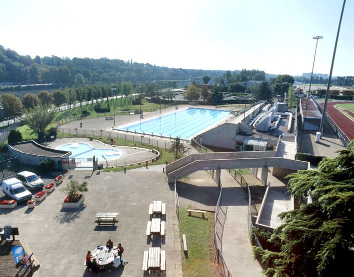 piscine : bassin couvert, bassin découvert, tank à ramer