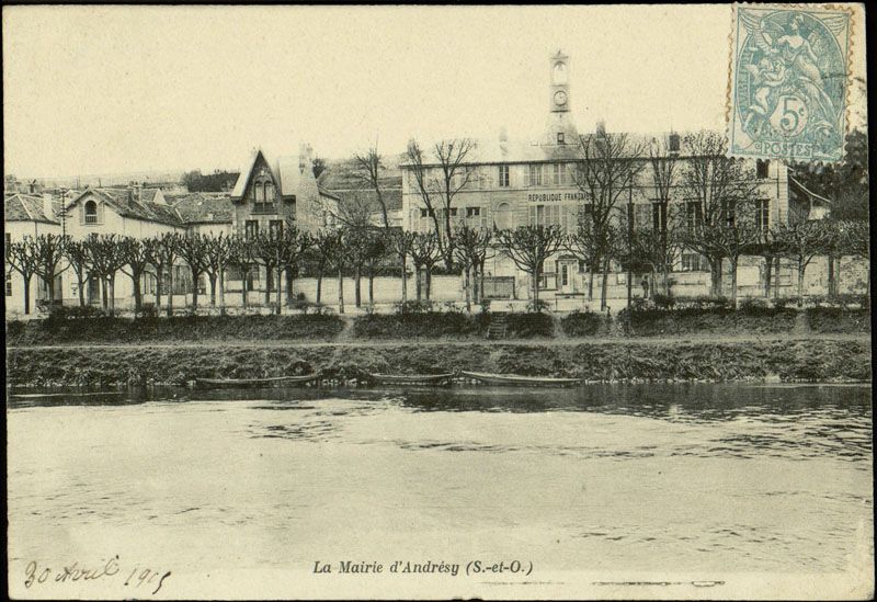 maison de campagne dite château de la Princesse, mairie-école de garçons, actuellement bibliothèque Saint-Exupéry