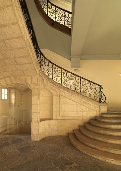 rampe d'appui, escalier du noviciat des Dominicains, dit hôtel de l'Artillerie, actuellement Contrôle général des armées (non étudié)