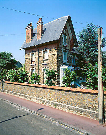 Maison dite Family House