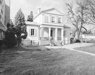 Maison d'Architecte dite Maison de Campagne de J.N.L. Durand ou Pavillon Monge ou Château Laplace
