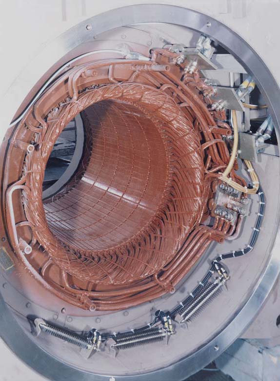 Usine de matériel électrique industriel Schneider et Cie, puis Le Matériel Electrique Scheider-Westinghouse (SW), puis Jeumont-Schneider (JS), actuellement ensemble industriel appelé "Espace Technologique et Industriel de Champagne-sur-Seine" (zone ETIC)