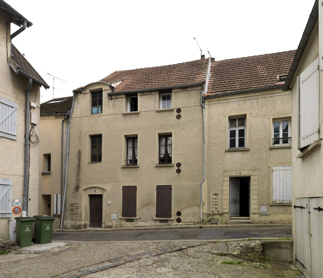 hôtels, maisons, immeubles