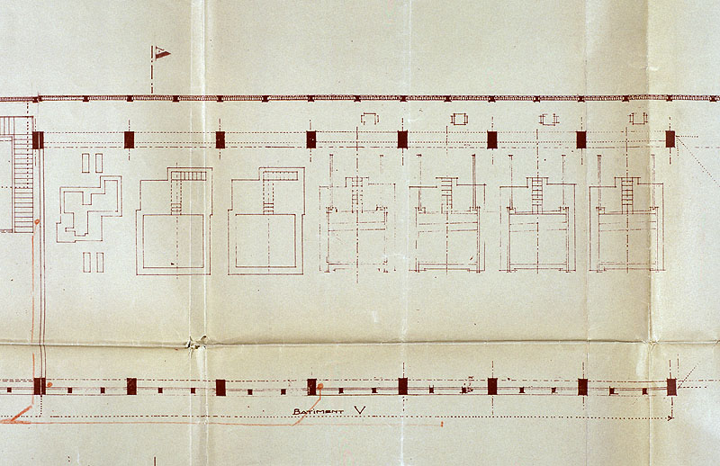 Scierie Cavillet, puis usine de bois de placage Société parisienne de bois tranché et déroulé, puis Société parisienne de tranchage et déroulage, puis société Maréchaux, puis entrepôt commercial (détruit après inventaire)