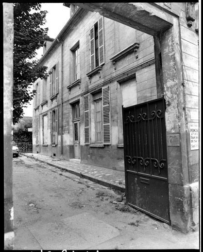 Campagne photographique sur le patrimoine de Mantes-la-Jolie en 1977