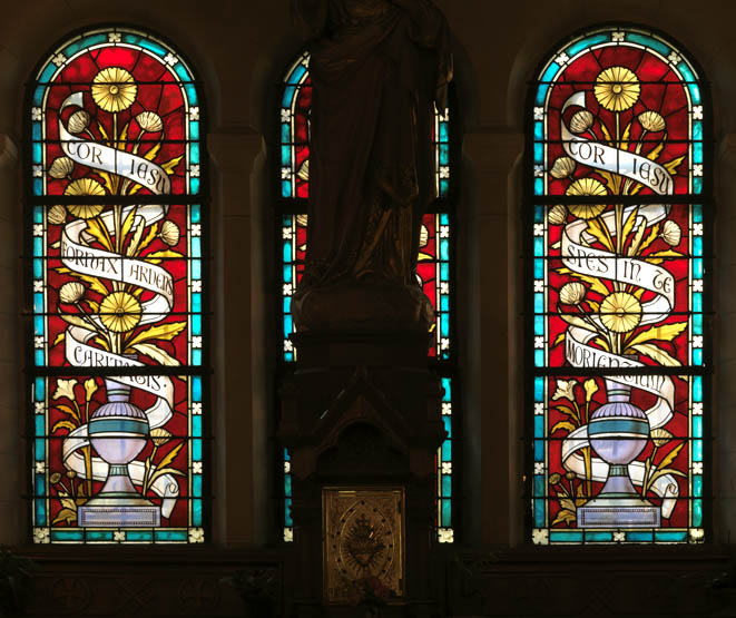 Ensemble de 7 verrières - Chapelle de l'Hôpital Saint-Joseph (ancienne chapelle des Sœurs de Saint-Vincent-de-Paul)