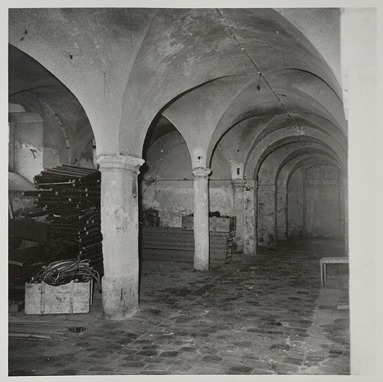 abbaye Notre-Dame, puis quartier de cavalerie Luxembourg