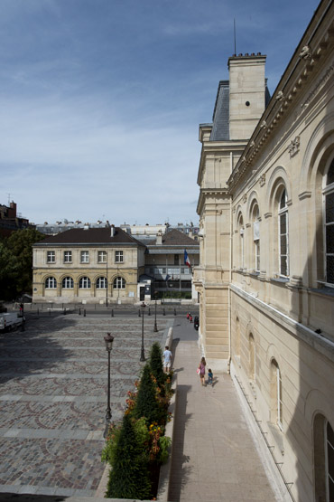 École de filles et salle d'asile actuellement lycée professionnel Erik Satie.