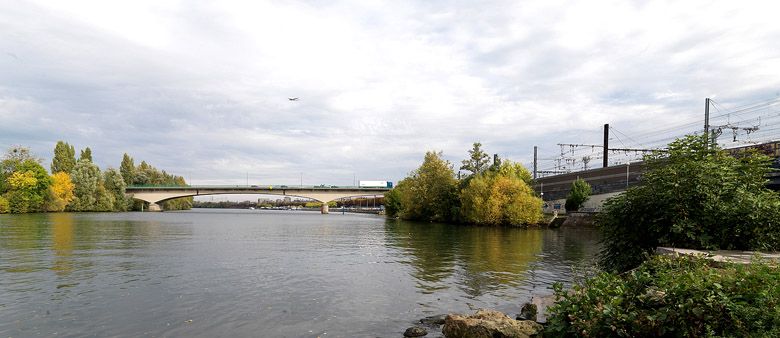 les ponts et passerelles de l'OIN ORSA (Opération d'intérêt national Orly-Rungis-Seine-Amont)