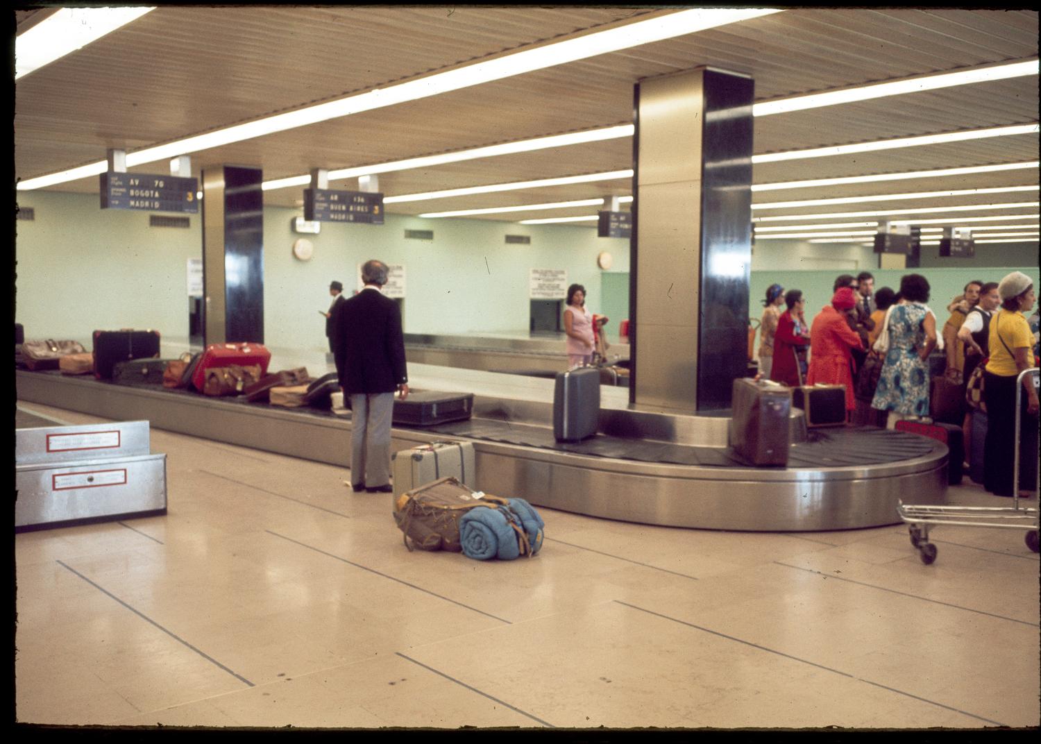 Les Installations terminales, Orly 4 dans les années 1960