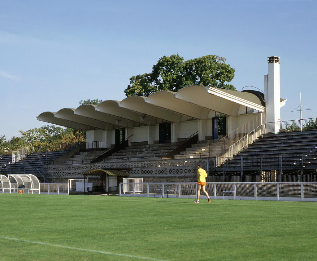 Stade Léo-Lagrange