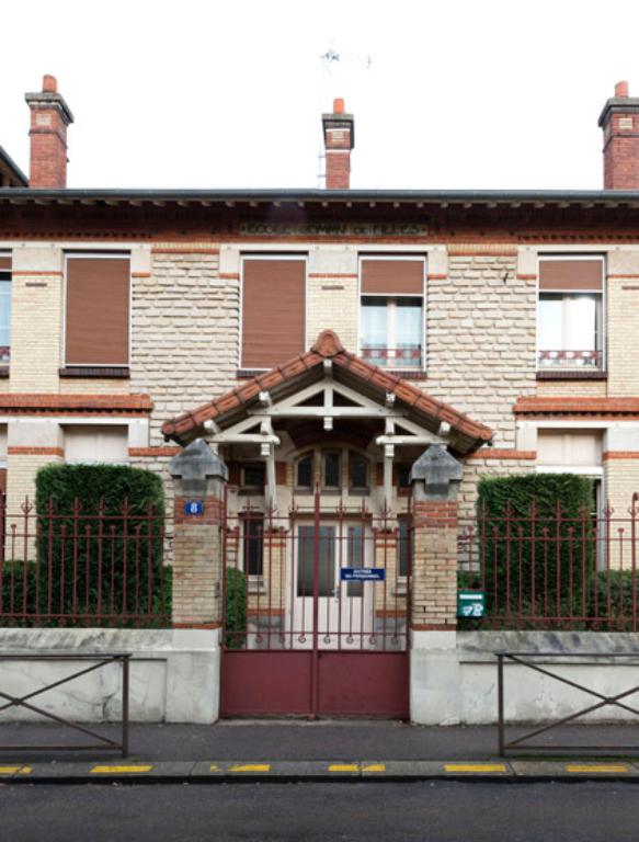 Ecole primaire de filles, actuellement école élémentaire Hélène-Boucher