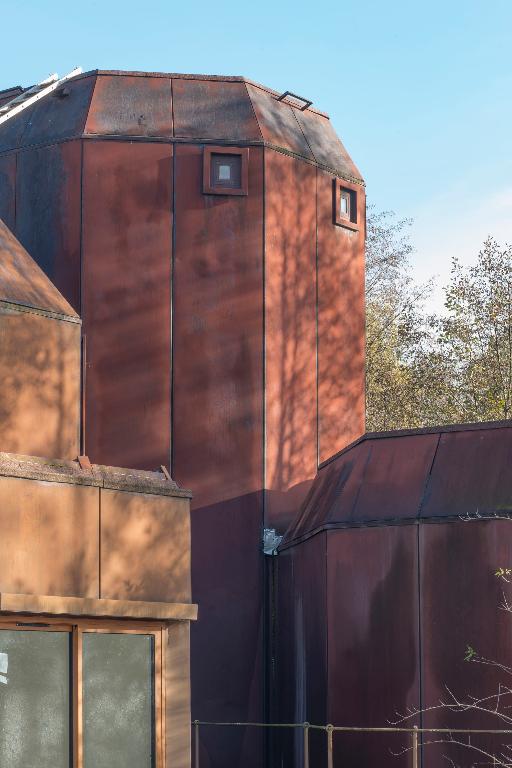 Maison en acier Corten