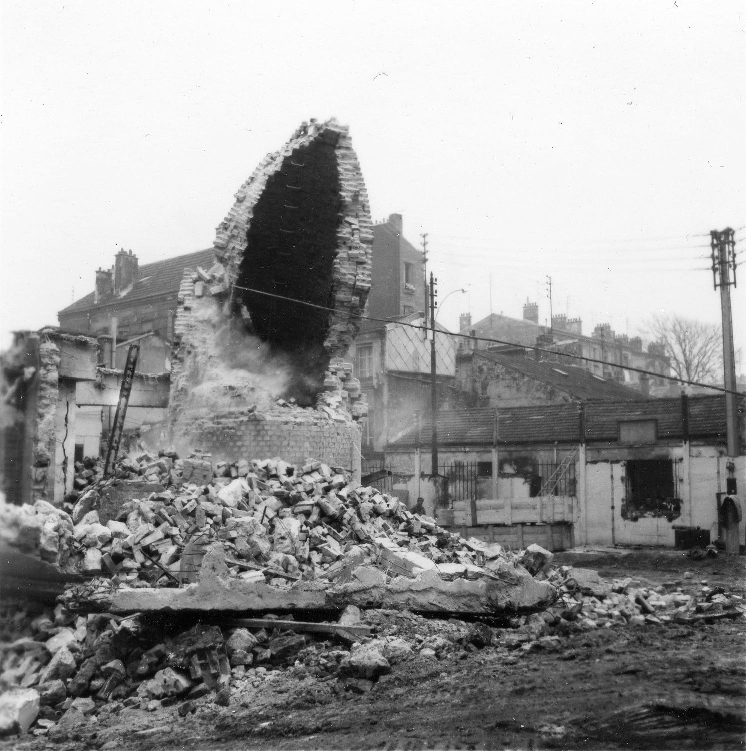 Usine d'articles en caoutchouc Kalker (détruite)