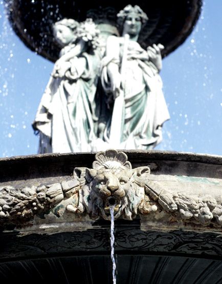 fontaine monumentale : les Trois Fleuves