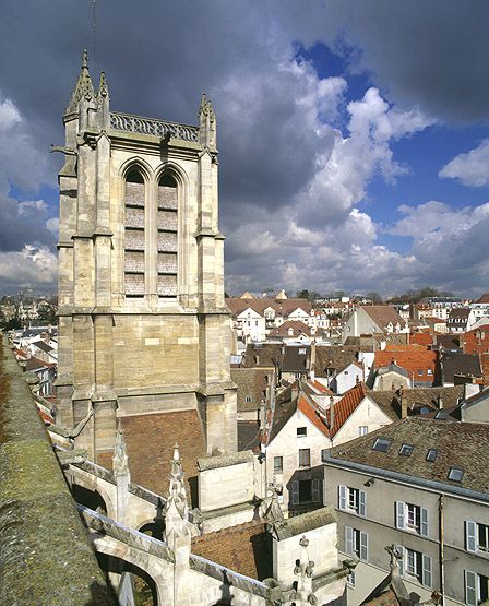 église paroissiale Saint-Aspais