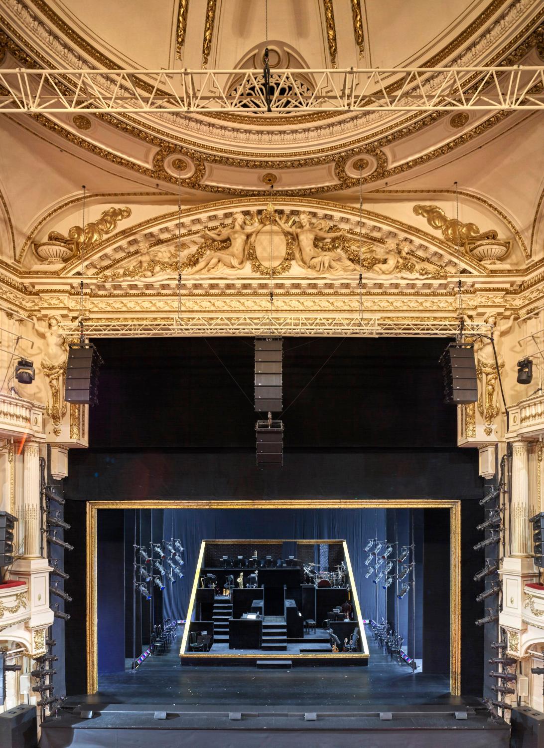 Mogador (Paris, 9e arrondissement), théâtre