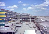 Les Installations terminales, Orly 4 dans les années 1960