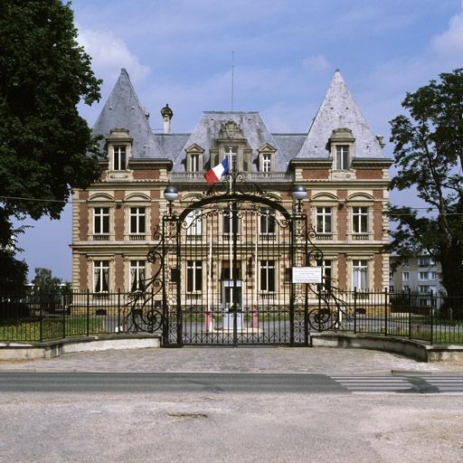 château des Bergeries, aujourd'hui école nationale de police de Draveil