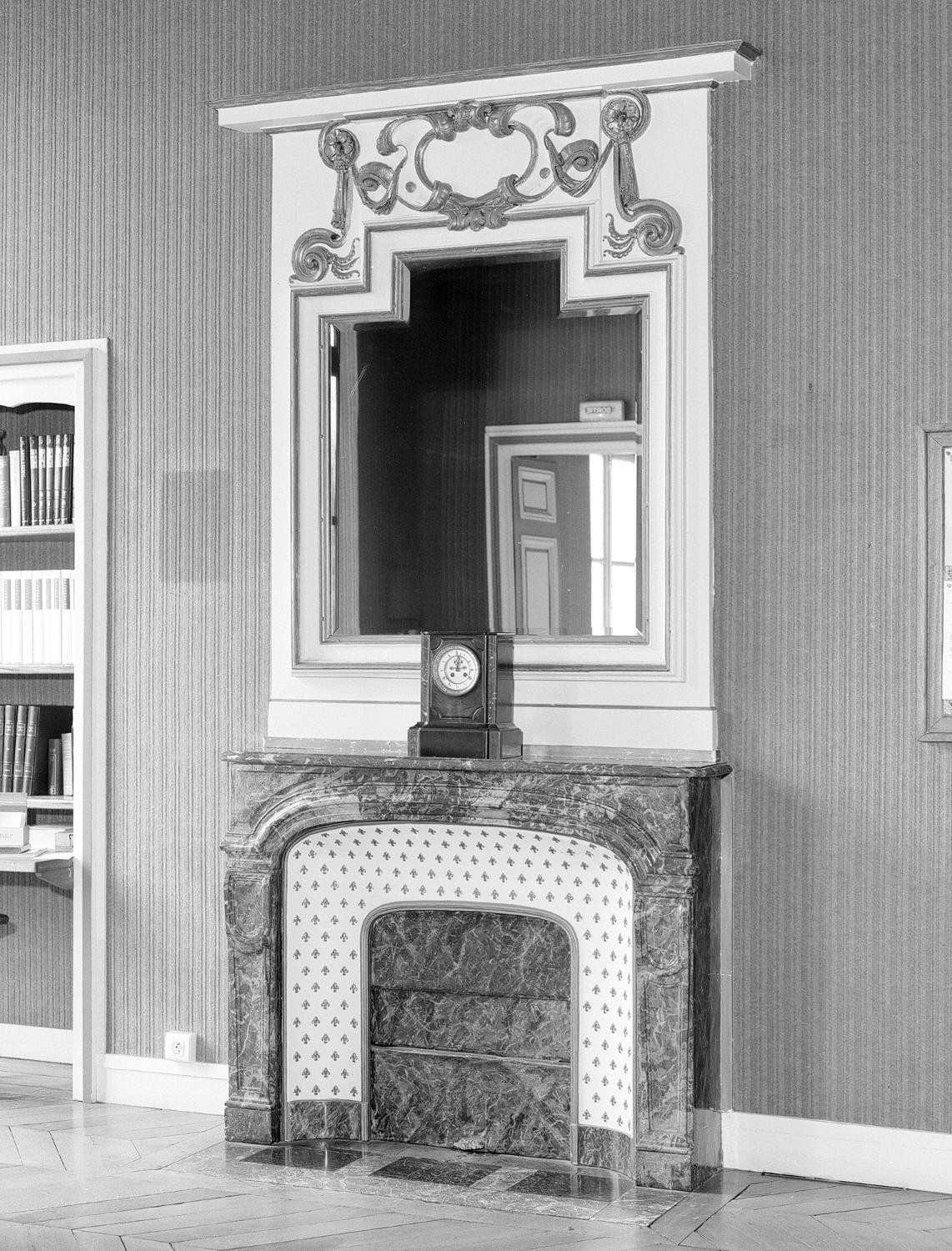 Château d'Ozonville, actuellement maison de retraite des frères des écoles chrétiennes